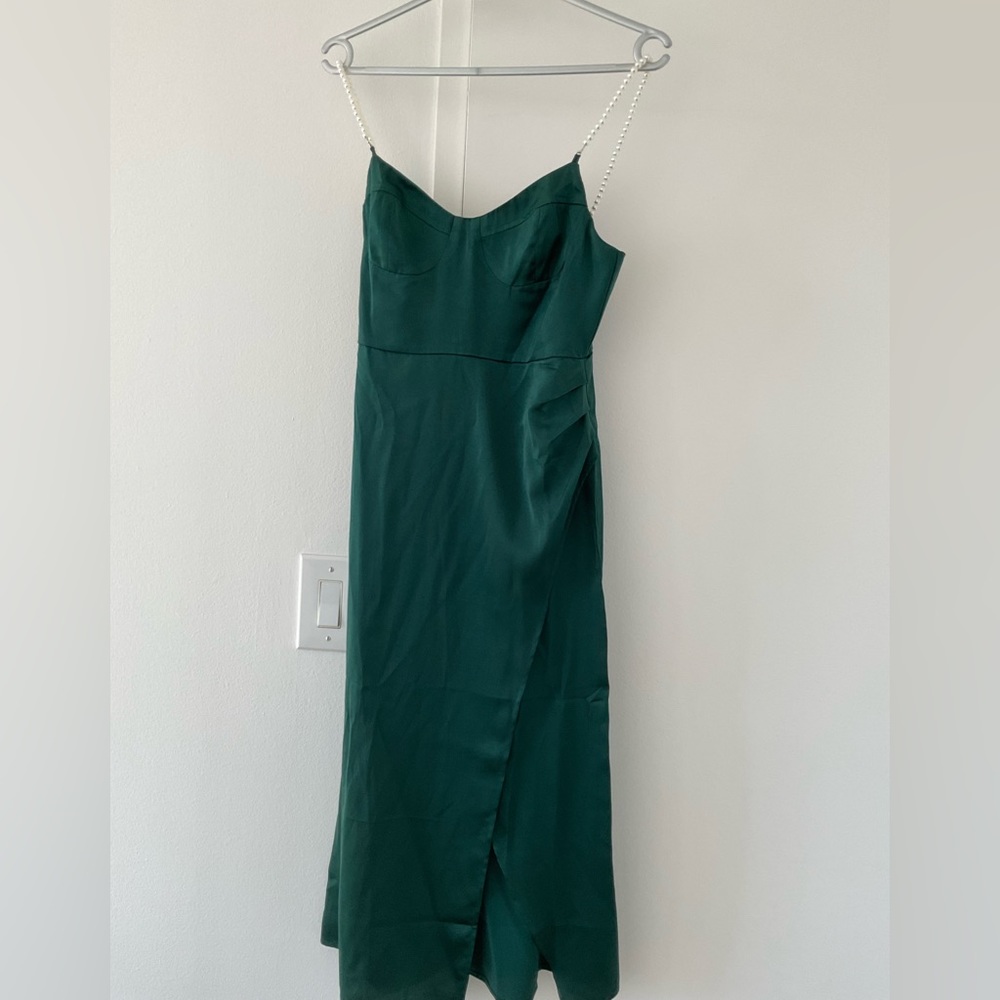 Long Dress / Pearls & Green / Never Worn